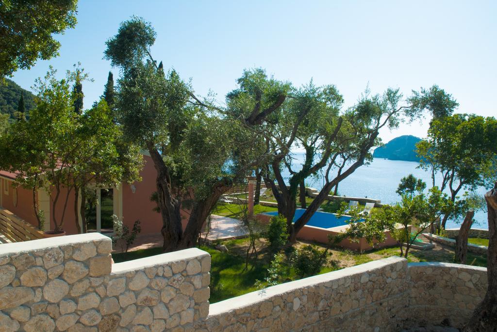 Blue Princess Hotel And Suites Liapades Exterior photo