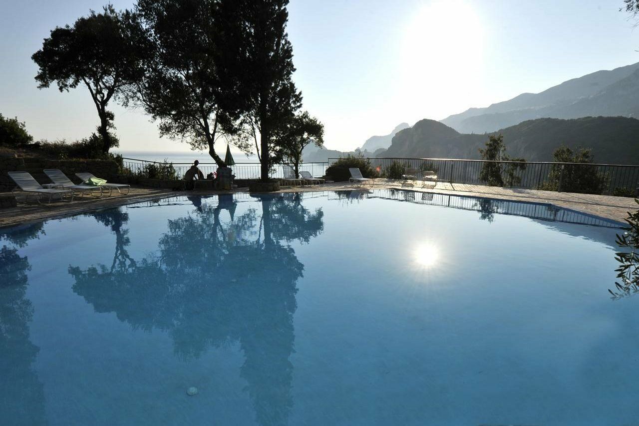 Blue Princess Hotel And Suites Liapades Exterior photo